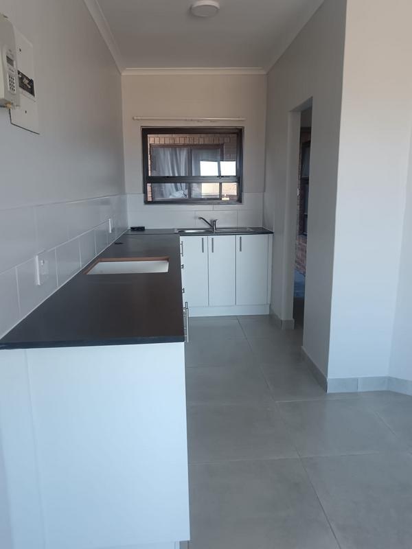 To Let 2 Bedroom Property for Rent in Brackenfell Western Cape